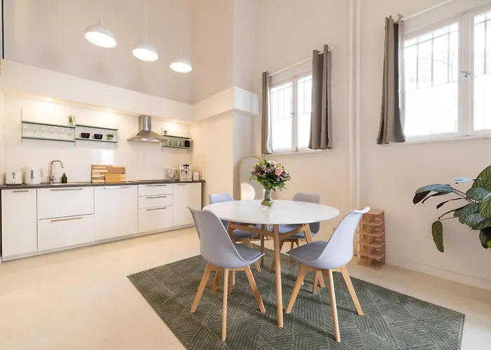 Great 1-room Loft ベルリン