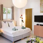 Appartamento Great 1-room Loft Berlino